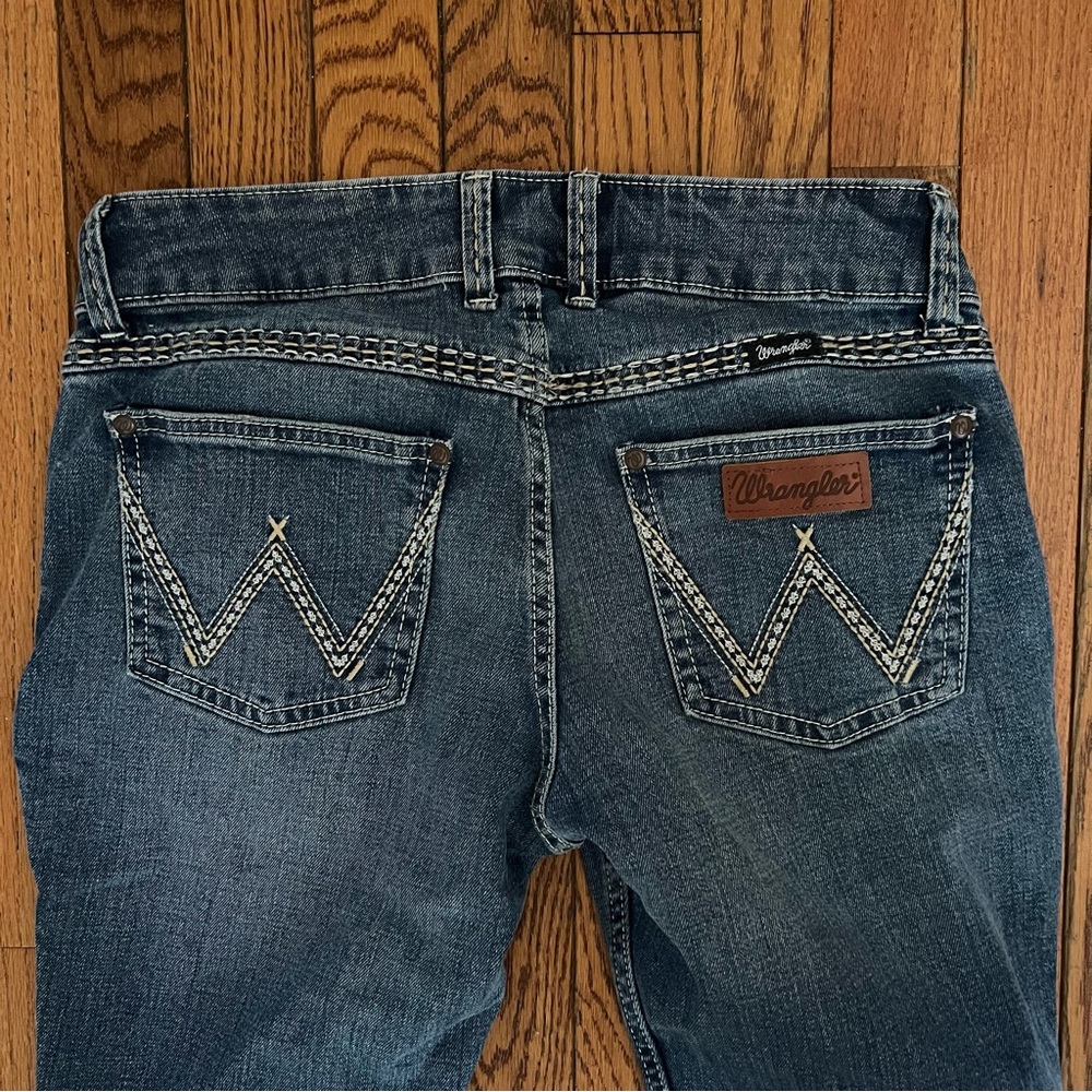 Wrangler size 7x30 Boot Cut Jeans